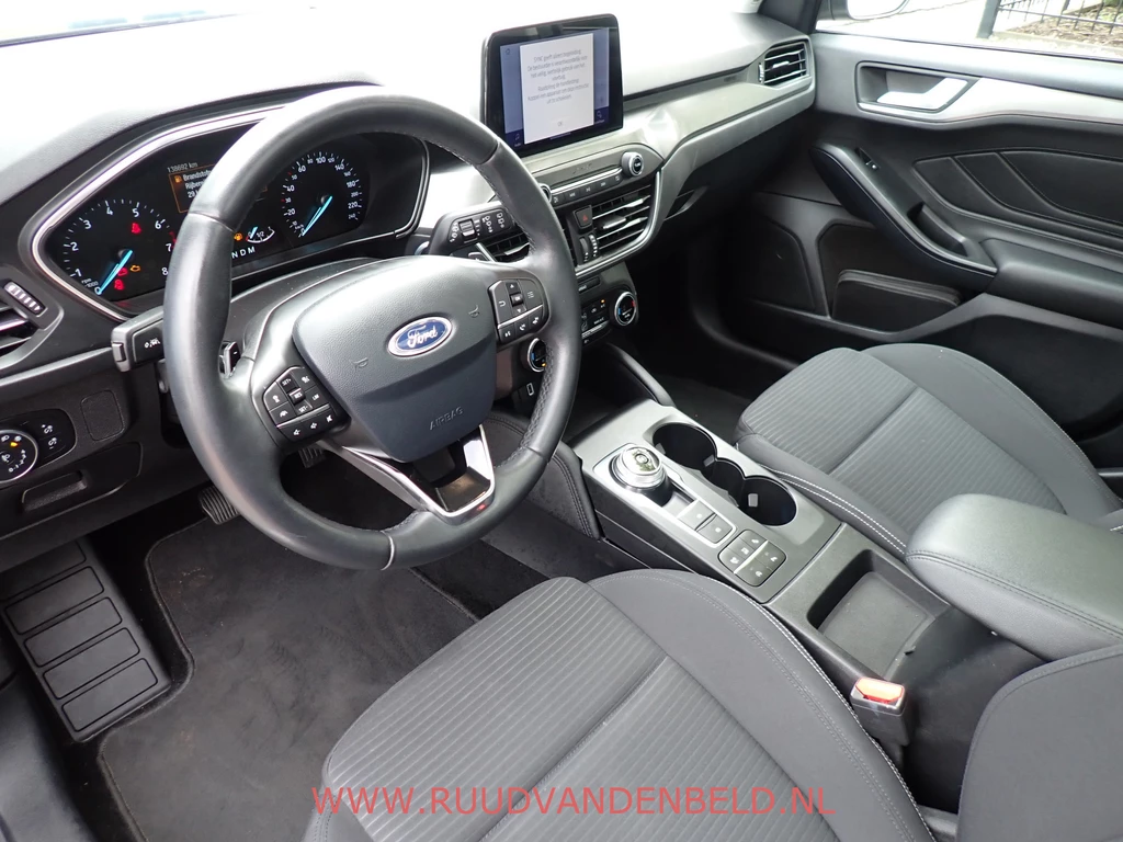 Ford Focus – foto 12