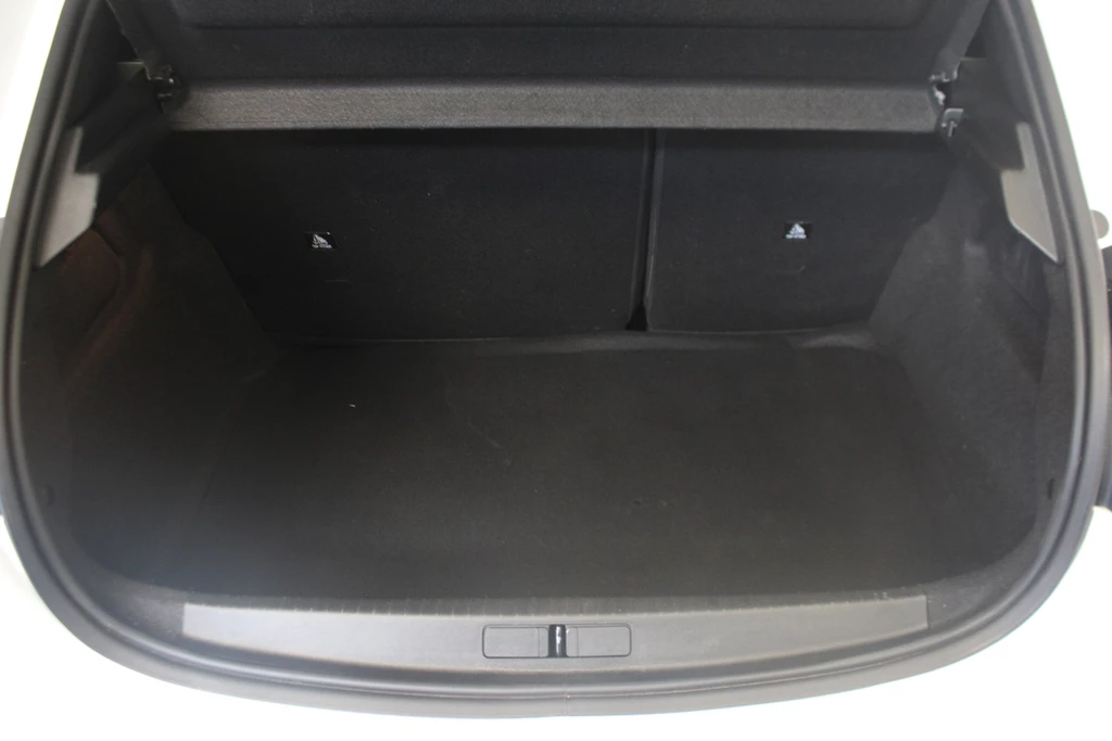 Peugeot 208 – foto 18