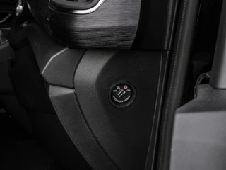 Renault Trafic – thumbnail 73