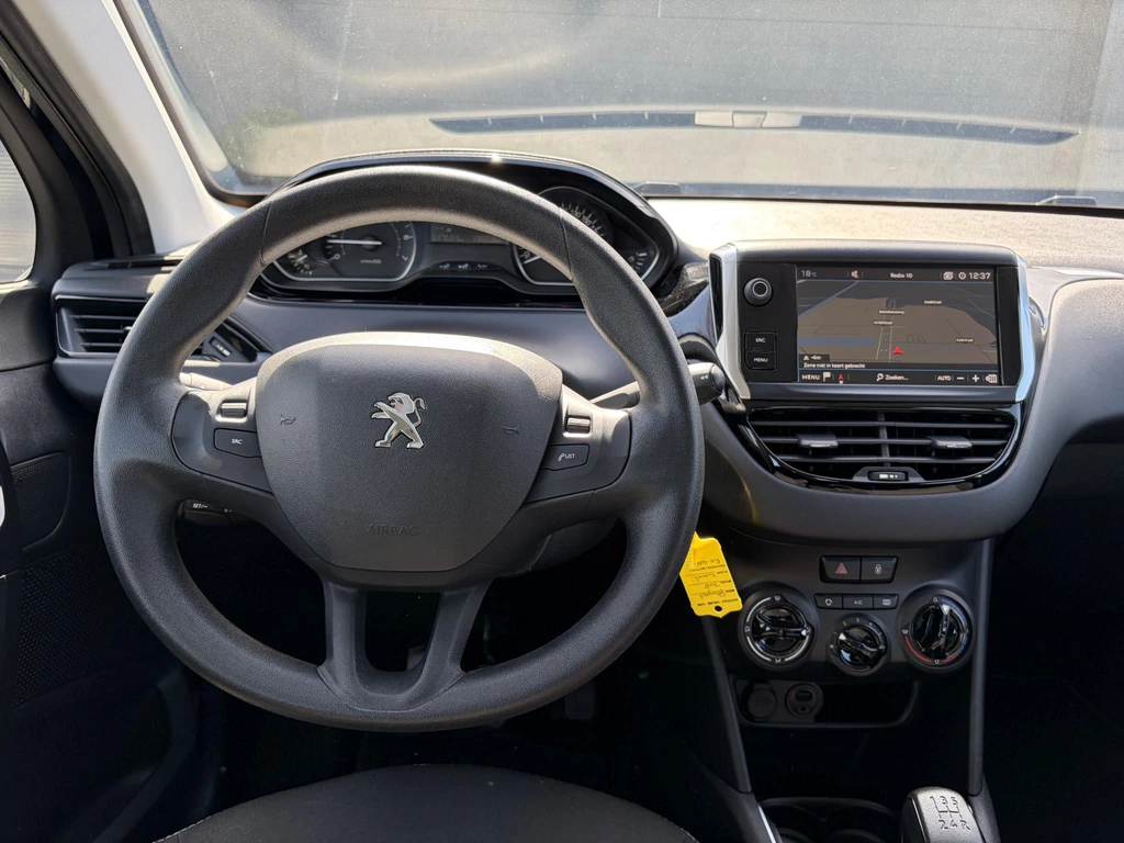 Peugeot 208 – foto 5