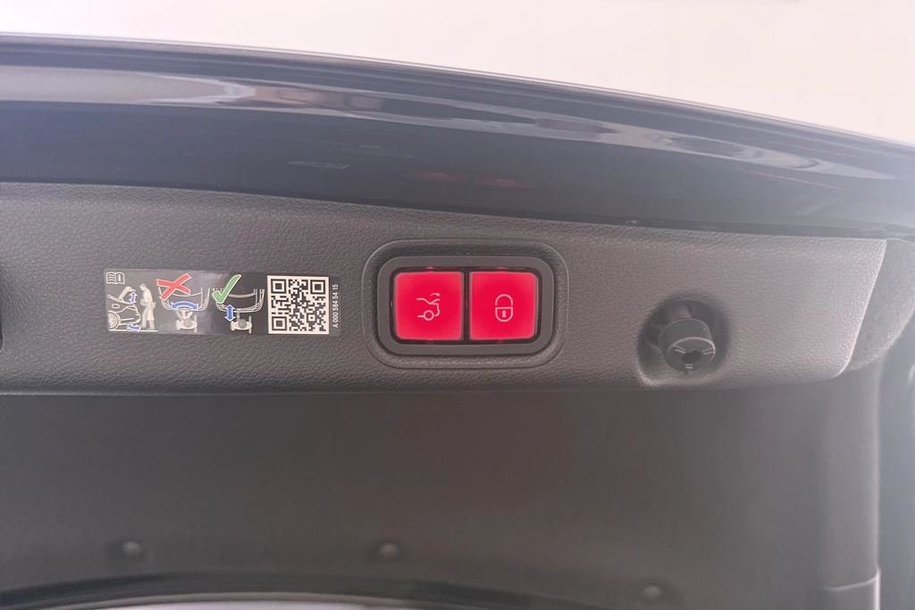 Mercedes-Benz E-Klasse – foto 15
