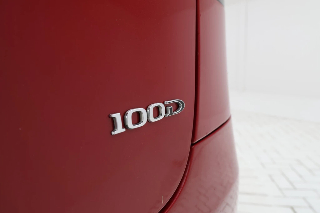 Tesla Model X – foto 11