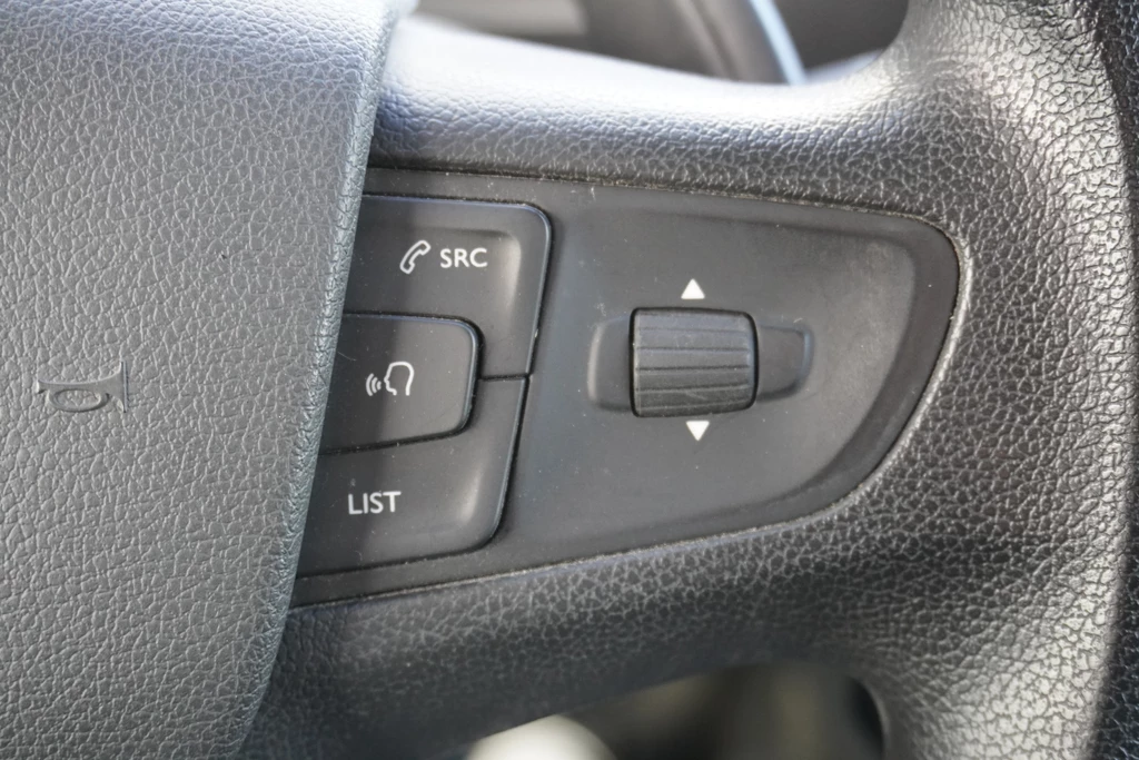 Opel Vivaro – foto 18