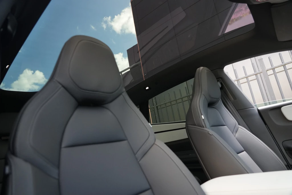 Polestar 4 – foto 12