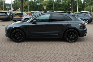 Porsche Macan – thumbnail 2
