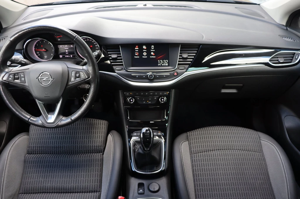 Opel Astra – foto 9