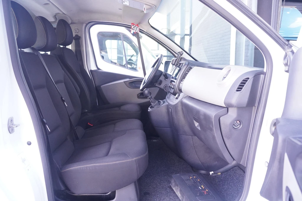 Renault Trafic – foto 17