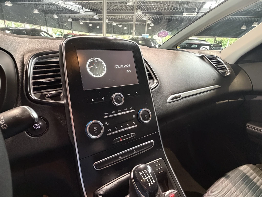Renault Grand Scénic – foto 24