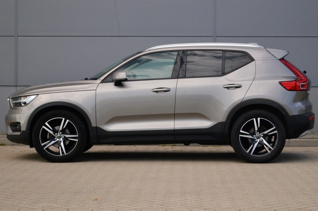 Volvo XC40 – foto 2
