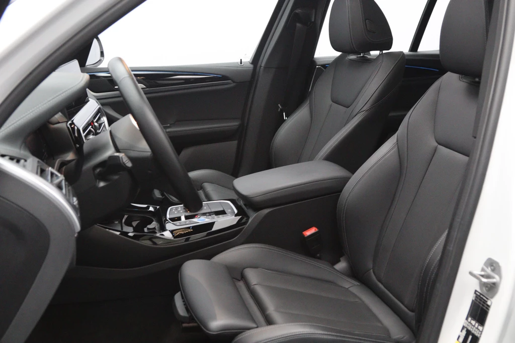 BMW iX3 – foto 10