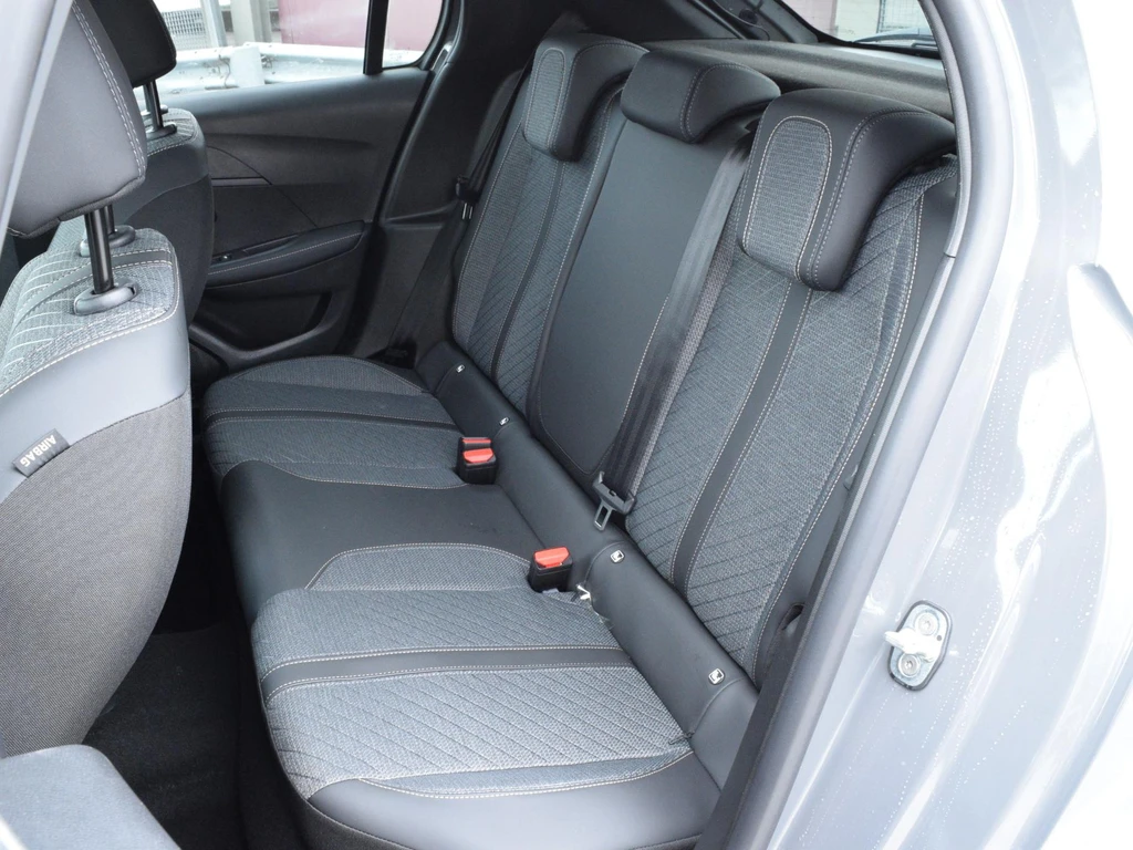 Peugeot 208 – foto 22