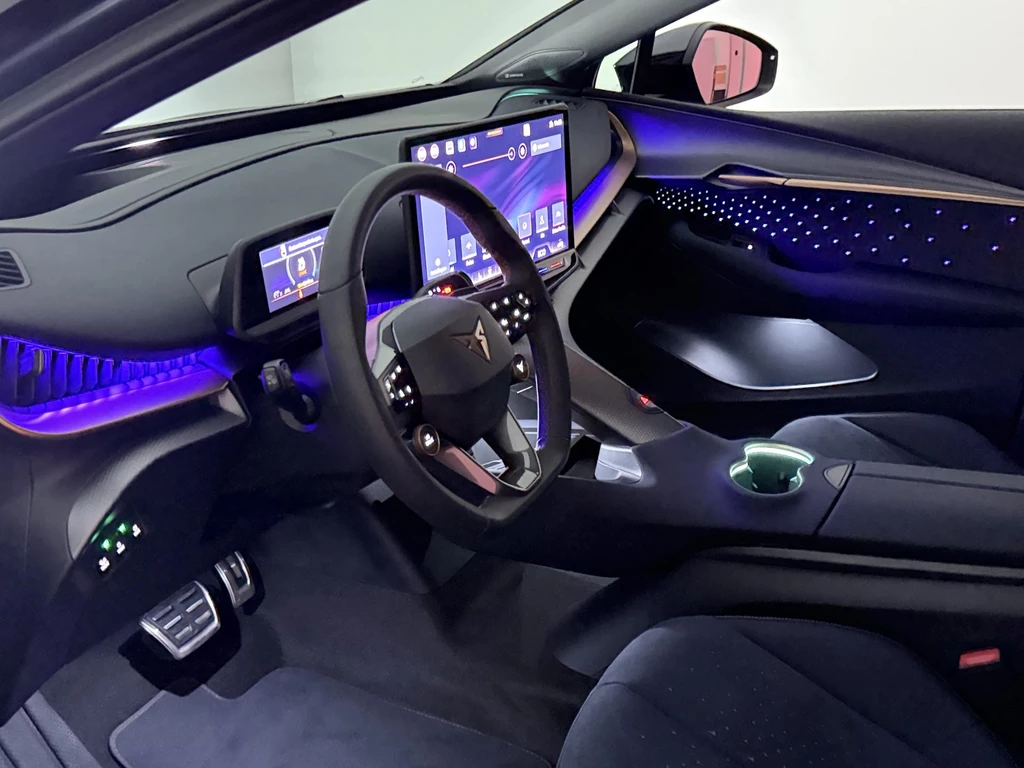 CUPRA Tavascan – foto 30