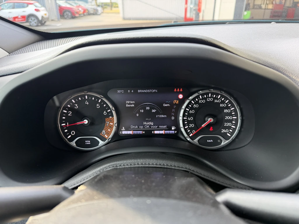 Jeep Renegade – foto 17