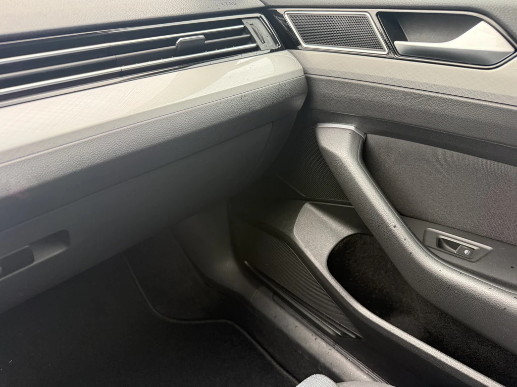 Volkswagen Passat – foto 19