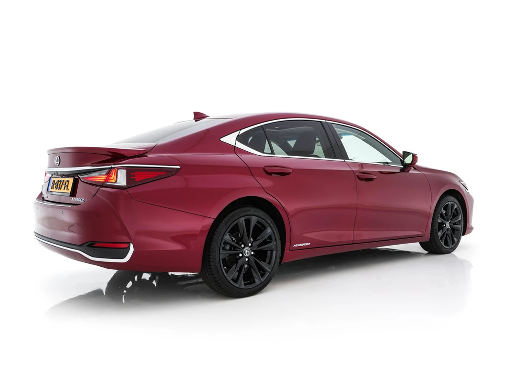 Lexus ES – foto 4