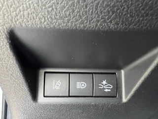 Toyota Yaris – thumbnail 19