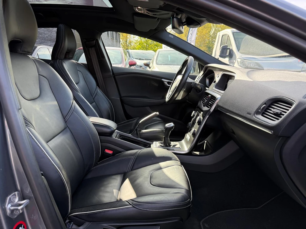 Volvo V40 – foto 37