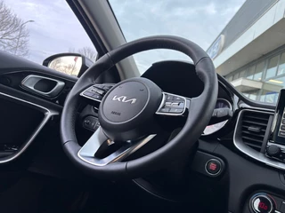 Kia Ceed – thumbnail 18