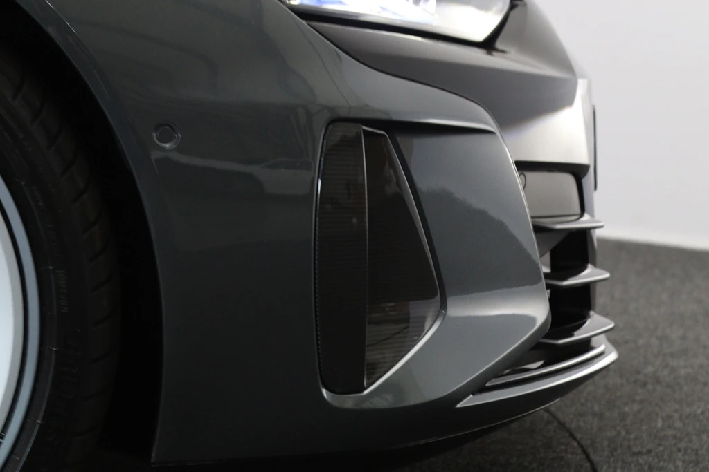 Audi e-tron GT – foto 30