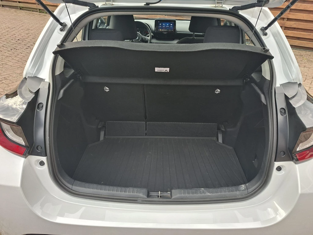 Mazda 2 Hybrid – foto 11