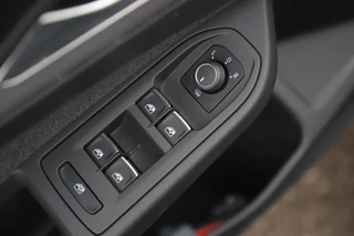 Volkswagen Golf – thumbnail 11