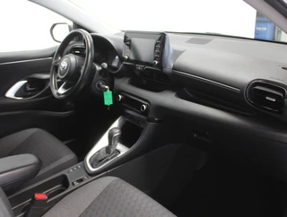 Toyota Yaris – thumbnail 13