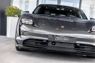 Porsche Taycan – thumbnail 11