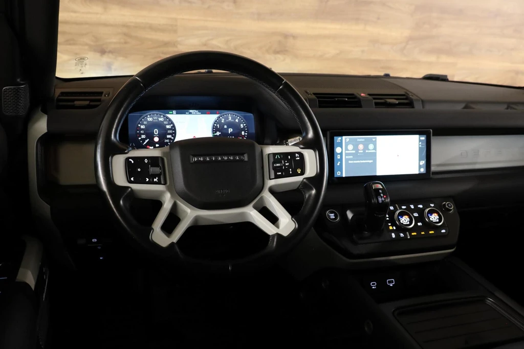 Land Rover Defender – foto 25