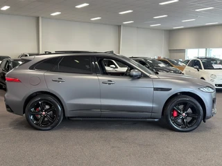 Jaguar F-PACE – thumbnail 6