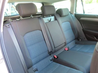 Volkswagen Passat – thumbnail 43