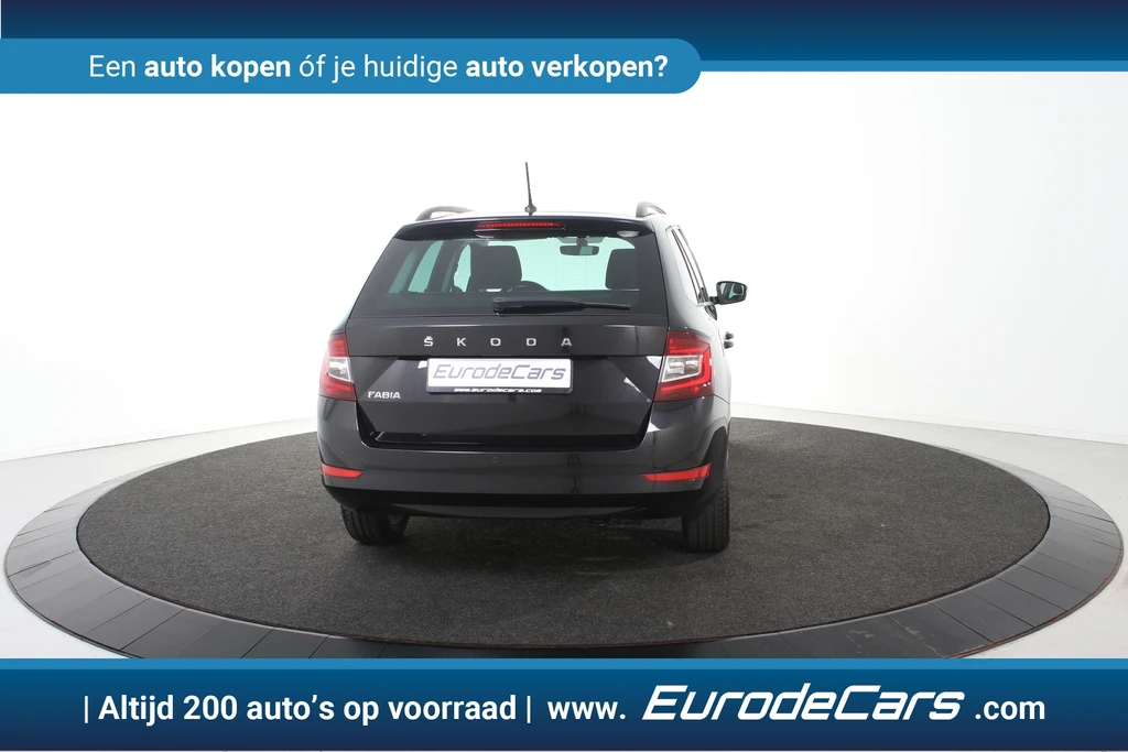 Škoda Fabia – foto 8