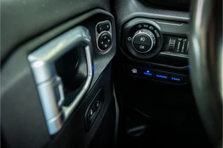 Jeep Wrangler – thumbnail 35
