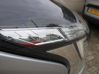 Renault Trafic – thumbnail 15
