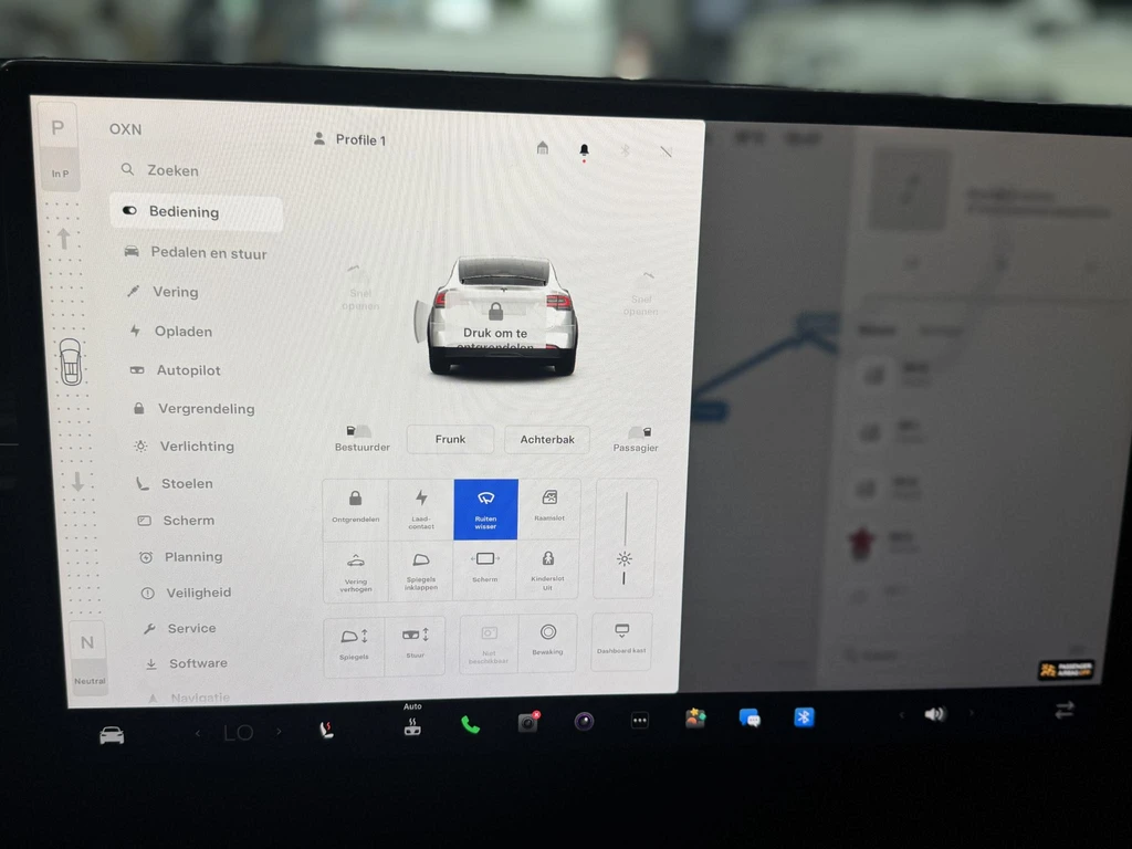 Tesla Model X – foto 22