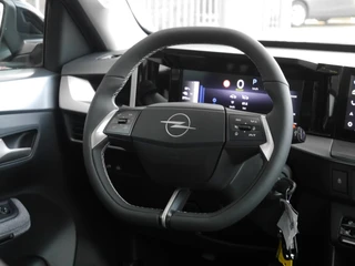 Opel Frontera – thumbnail 14