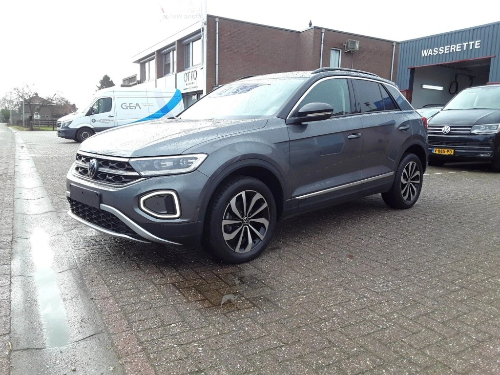 Volkswagen T-Roc – foto 2