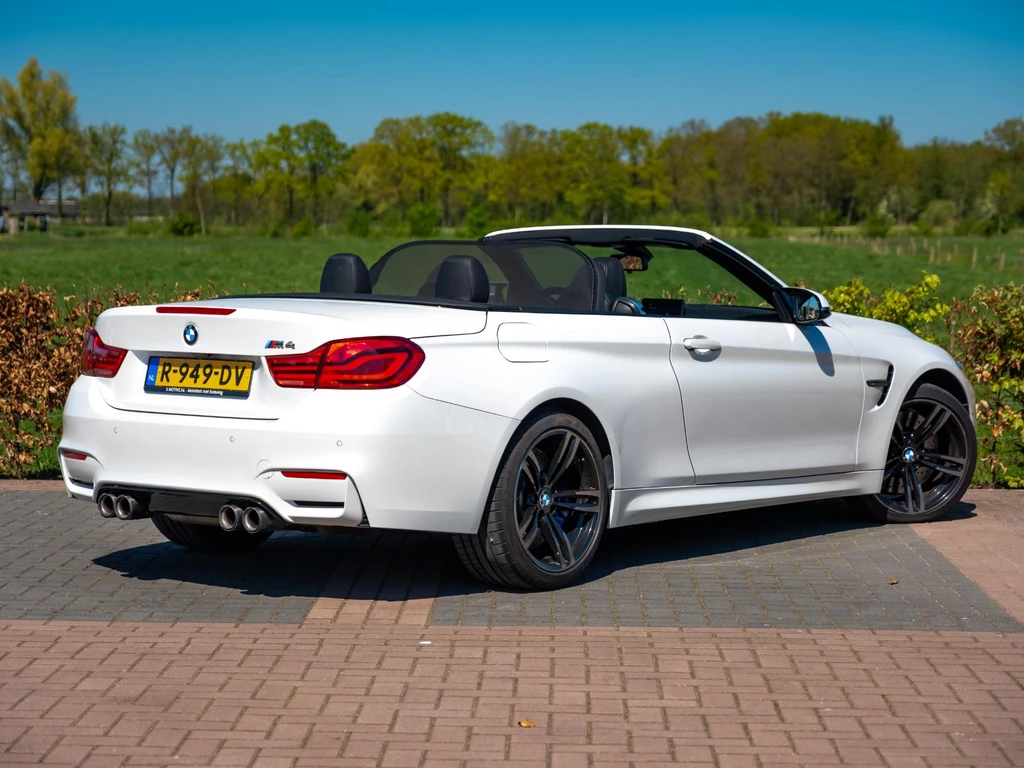 BMW M4 – foto 15