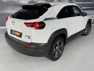 Mazda MX-30 – thumbnail 6