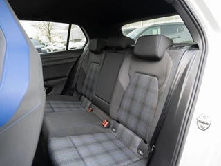 Volkswagen Golf – thumbnail 17