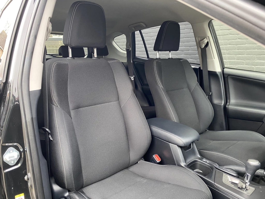 Toyota RAV4 – foto 18