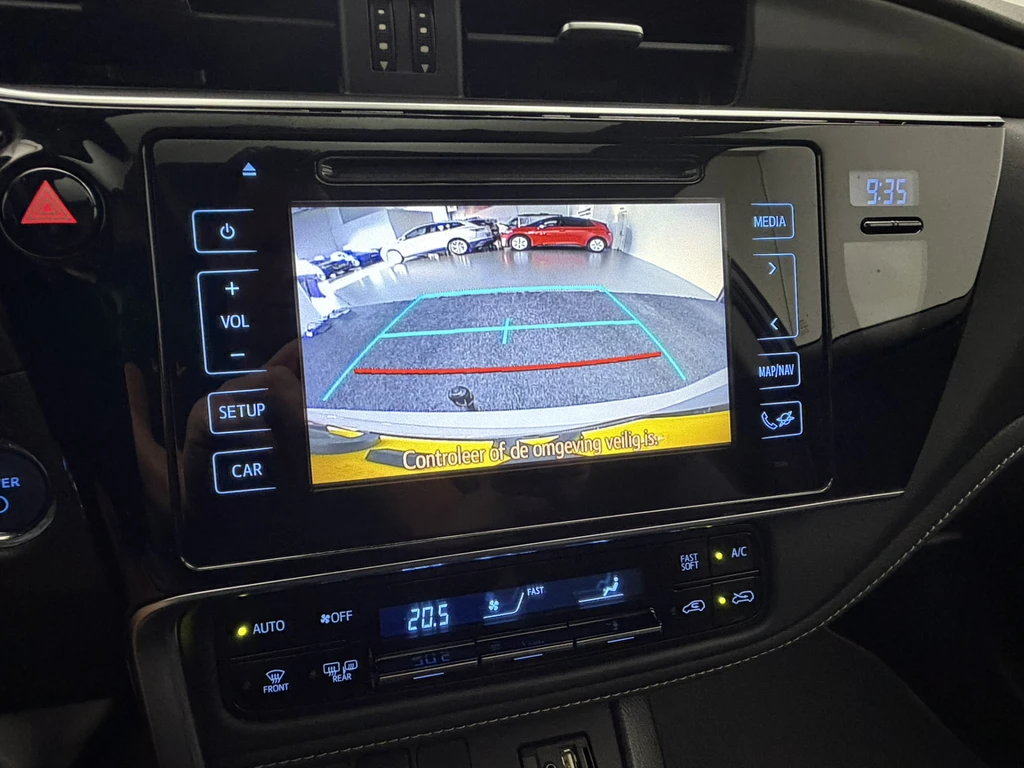 Toyota Auris – foto 13