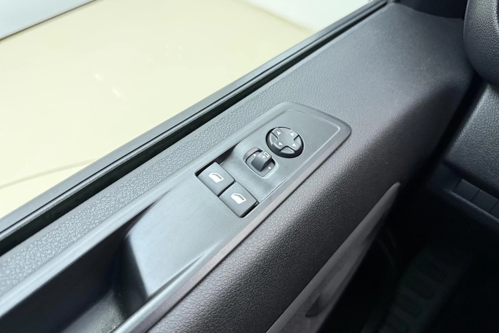 Opel Vivaro – foto 19