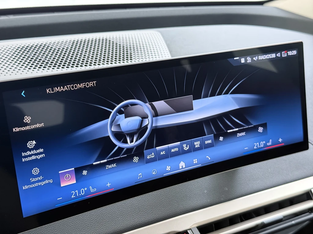 BMW iX – foto 23