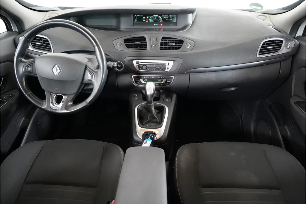 Renault Grand Scénic – foto 16