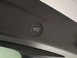 Tesla Model Y – thumbnail 60
