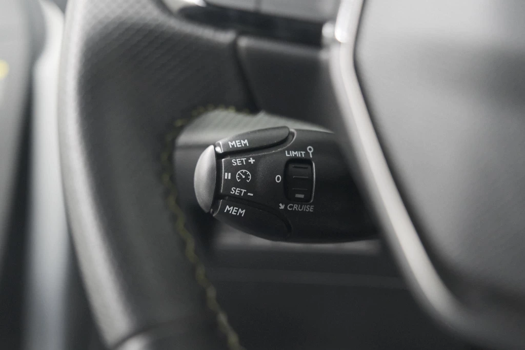 Peugeot 208 – foto 43