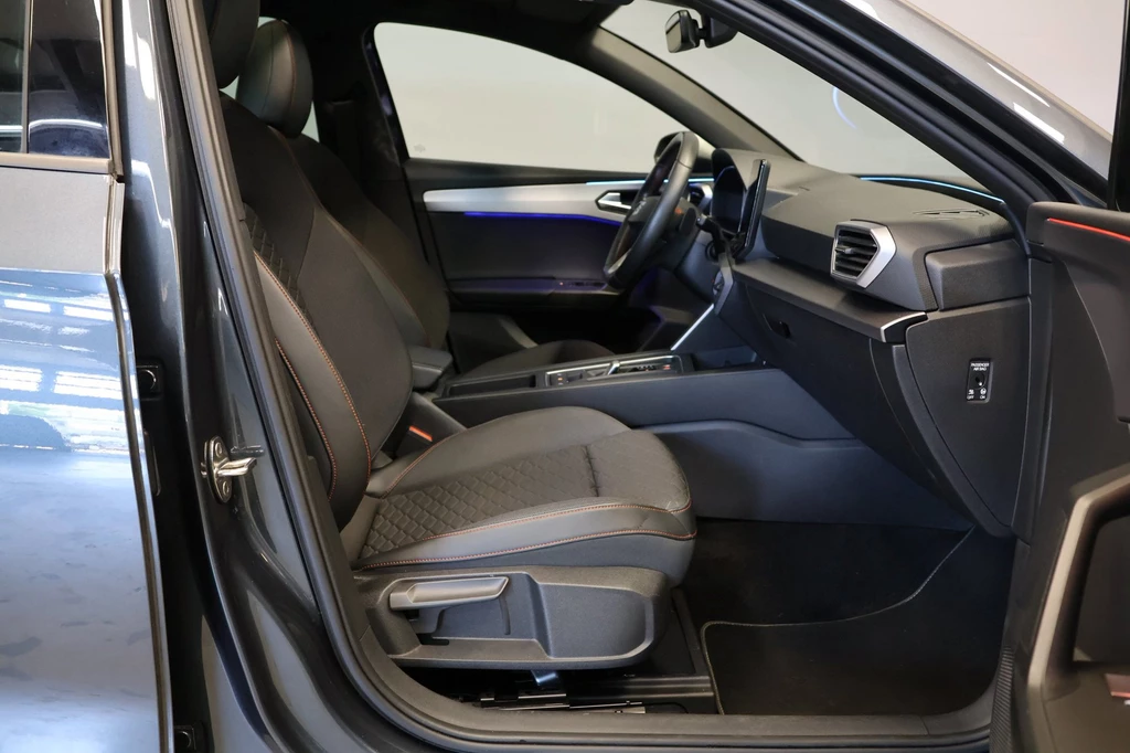 SEAT Leon – foto 16