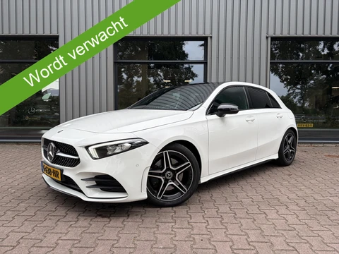 Mercedes-Benz A-Klasse 220 Launch Edition AMG, Trekhaak, Parkeerpakket