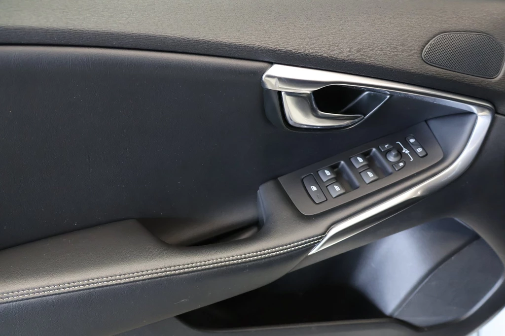 Volvo V40 – foto 17