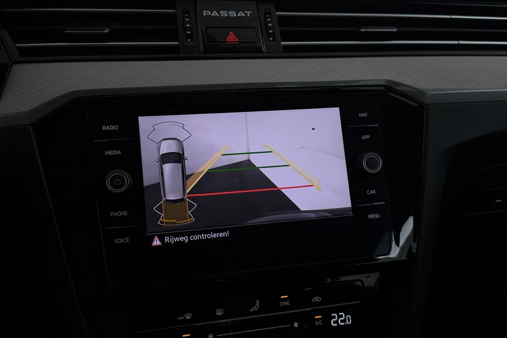 Volkswagen Passat – foto 29